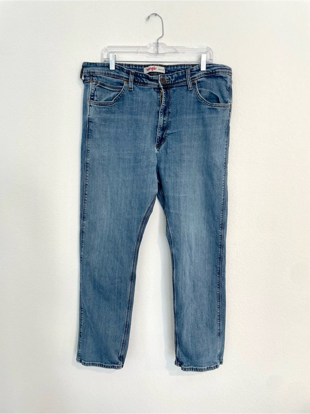 Wrangler Men's Straight Fit Light Blue Jeans